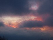 69 Il sole scende tra le nuvole